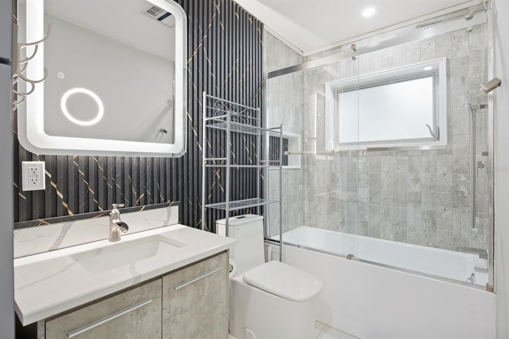 For Sale: $569,900 (3 beds, 2 baths, 1597 Square Feet)