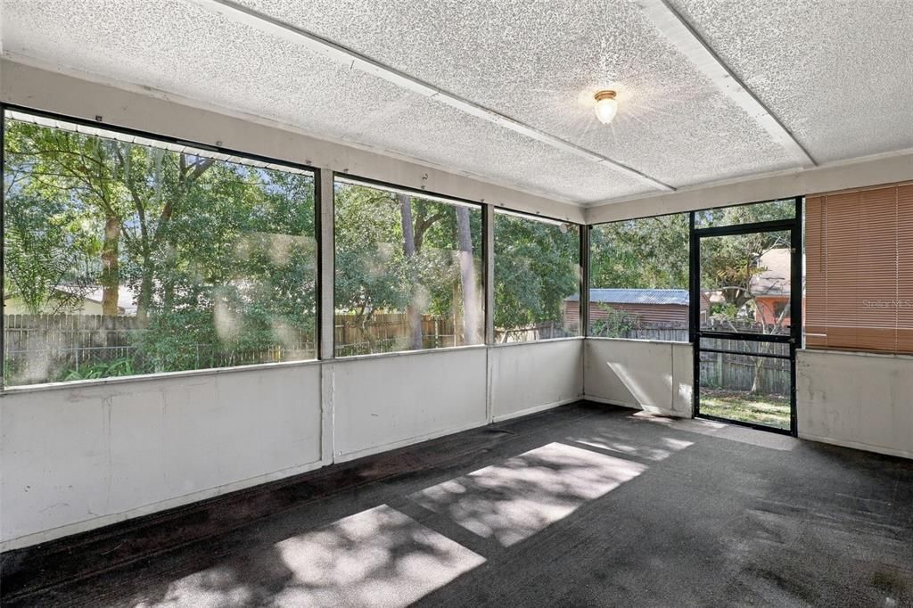 For Sale: $269,900 (3 beds, 2 baths, 1420 Square Feet)