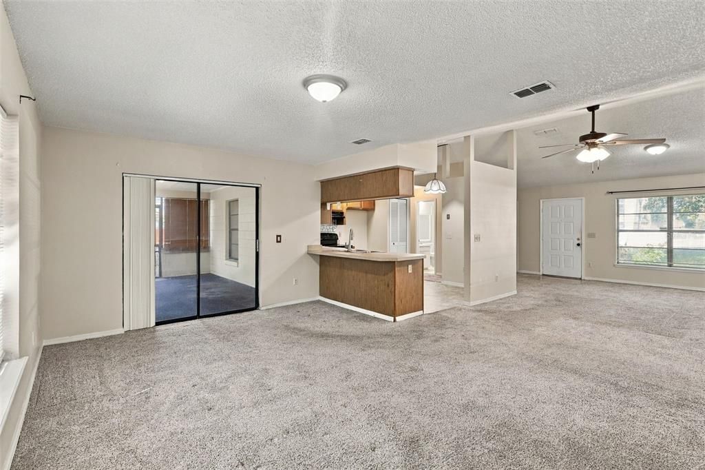 For Sale: $269,900 (3 beds, 2 baths, 1420 Square Feet)