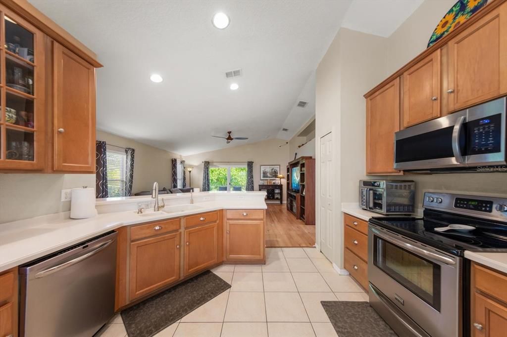 En Venta: $318,000 (2 camas, 2 baños, 1280 Pies cuadrados)