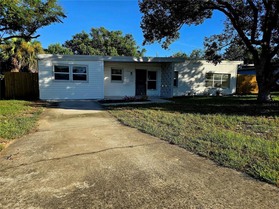 En Venta: $214,900 (3 camas, 2 baños, 1326 Pies cuadrados)