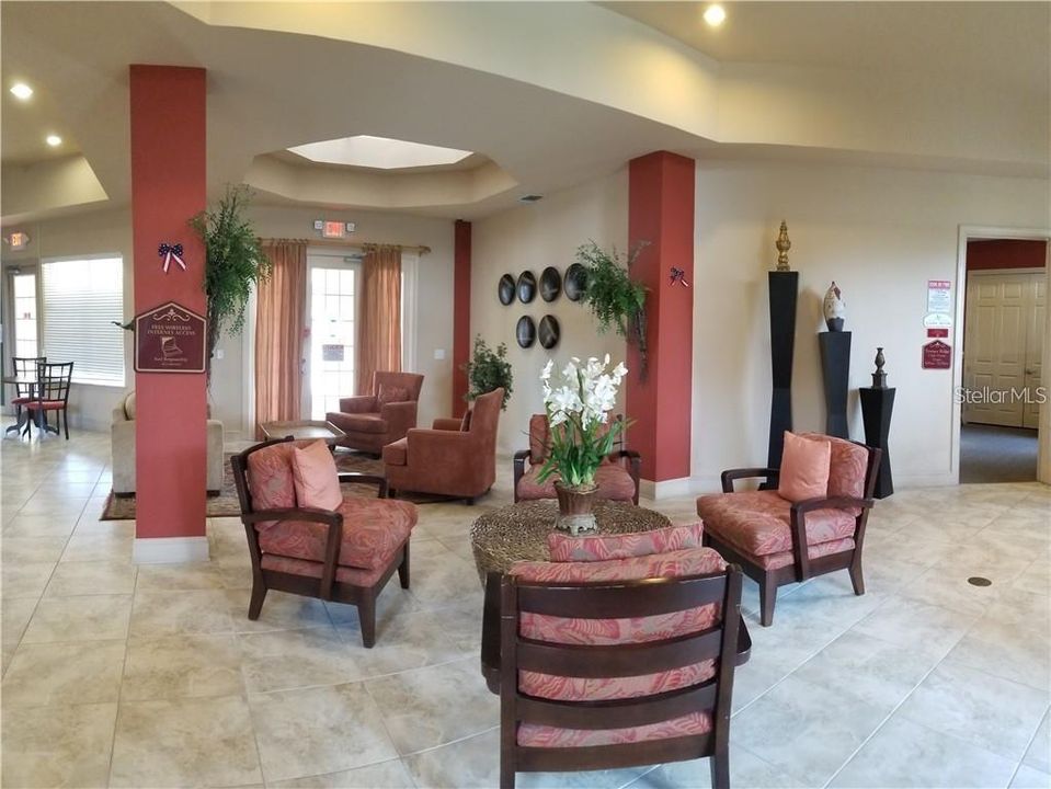 В аренду: $1,600 (2 спален, 2 ванн, 1261 Квадратных фут)