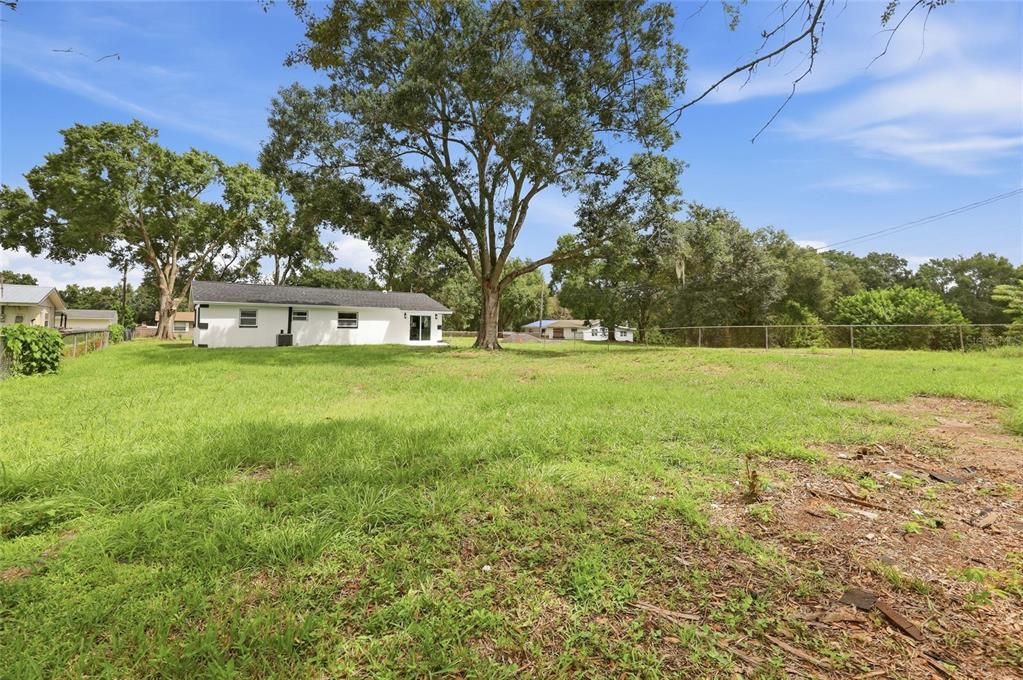 For Sale: $385,000 (4 beds, 2 baths, 1171 Square Feet)
