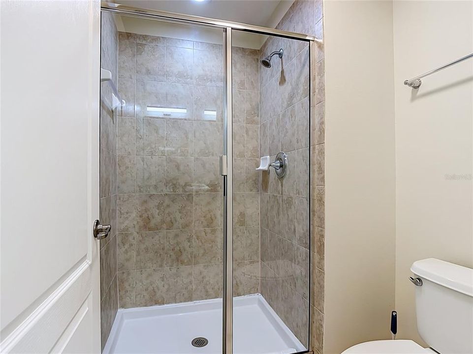 На продажу: $360,000 (4 спален, 3 ванн, 1884 Квадратных фут)
