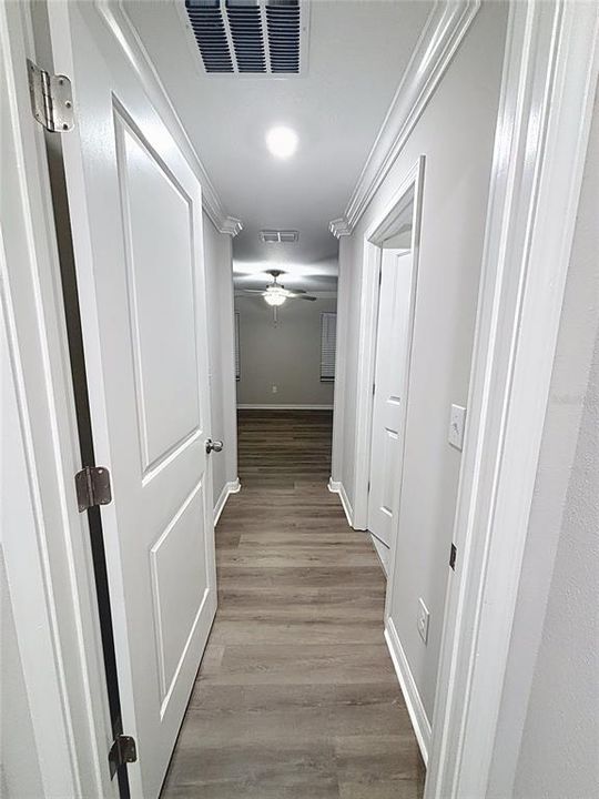 For Sale: $309,900 (3 beds, 2 baths, 1634 Square Feet)