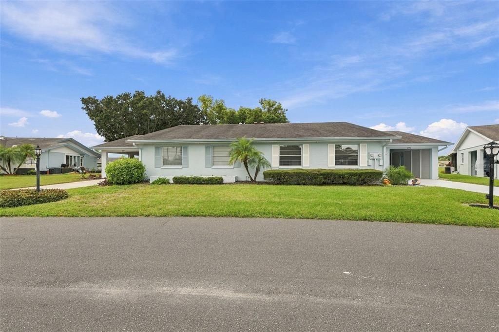 For Sale: $179,000 (2 beds, 2 baths, 1008 Square Feet)