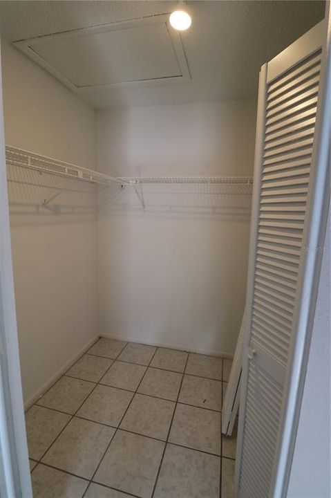 For Rent: $2,700 (4 beds, 2 baths, 1539 Square Feet)