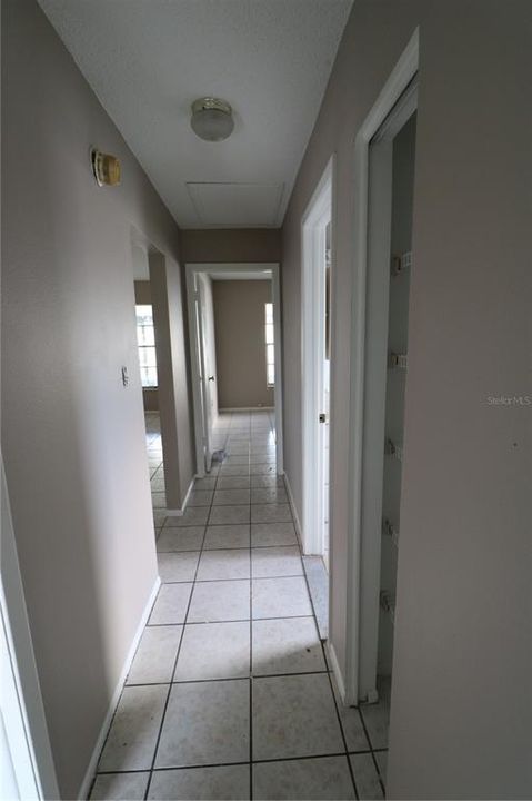 For Rent: $2,700 (4 beds, 2 baths, 1539 Square Feet)