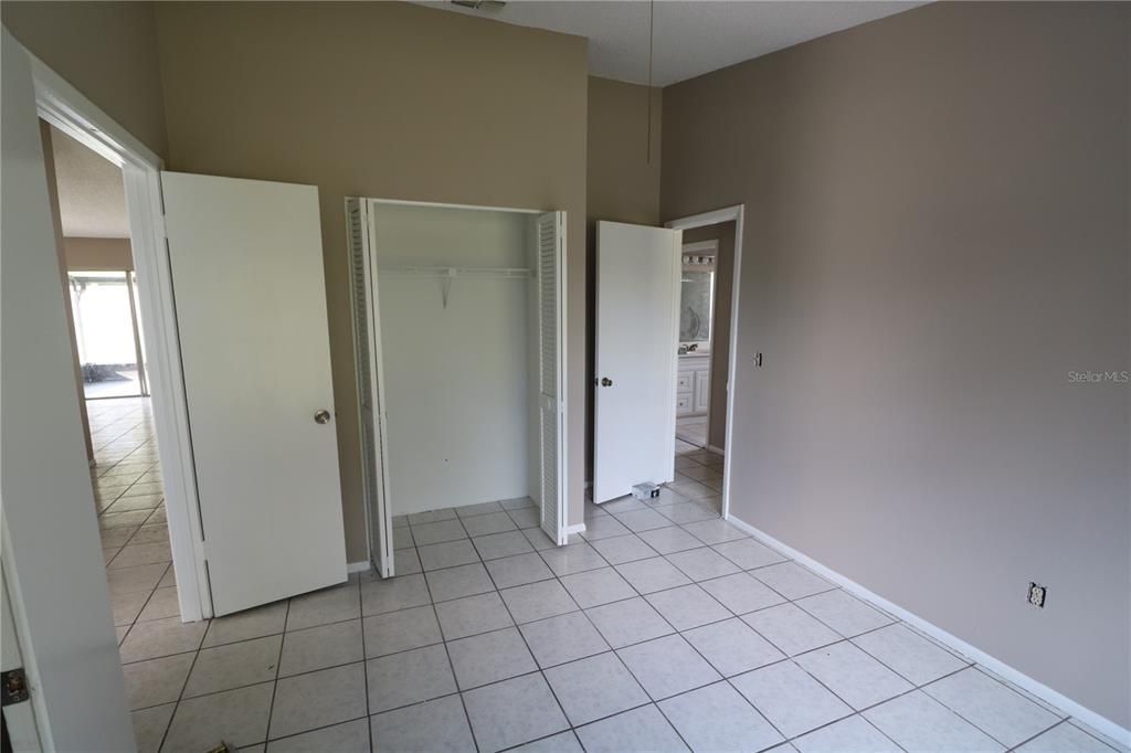 For Rent: $2,700 (4 beds, 2 baths, 1539 Square Feet)