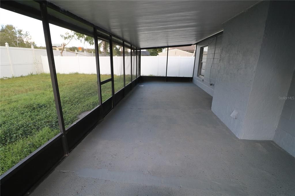 For Rent: $2,700 (4 beds, 2 baths, 1539 Square Feet)
