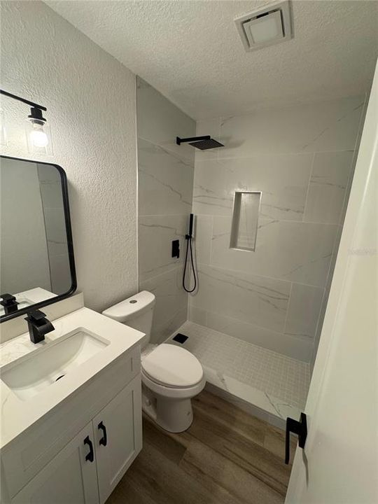 En Venta: $220,000 (3 camas, 1 baños, 864 Pies cuadrados)
