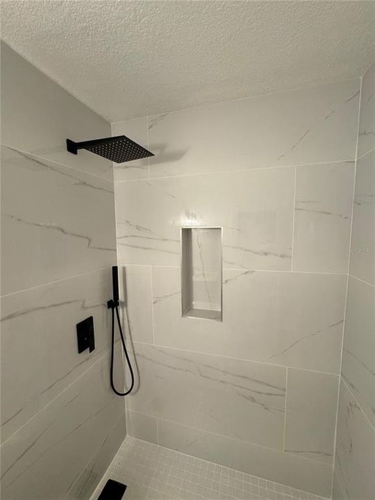 En Venta: $220,000 (3 camas, 1 baños, 864 Pies cuadrados)