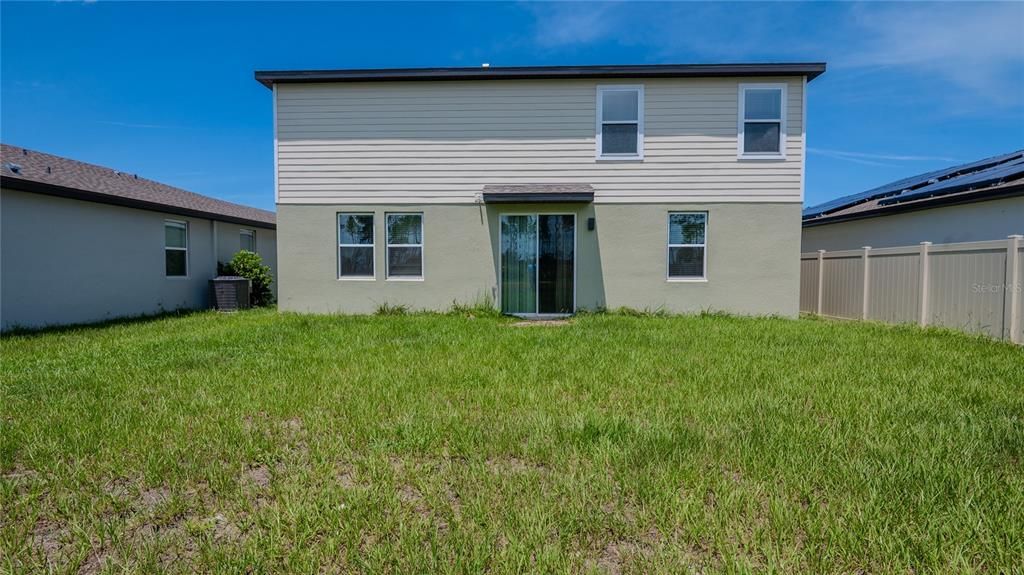 For Sale: $349,900 (4 beds, 3 baths, 2714 Square Feet)