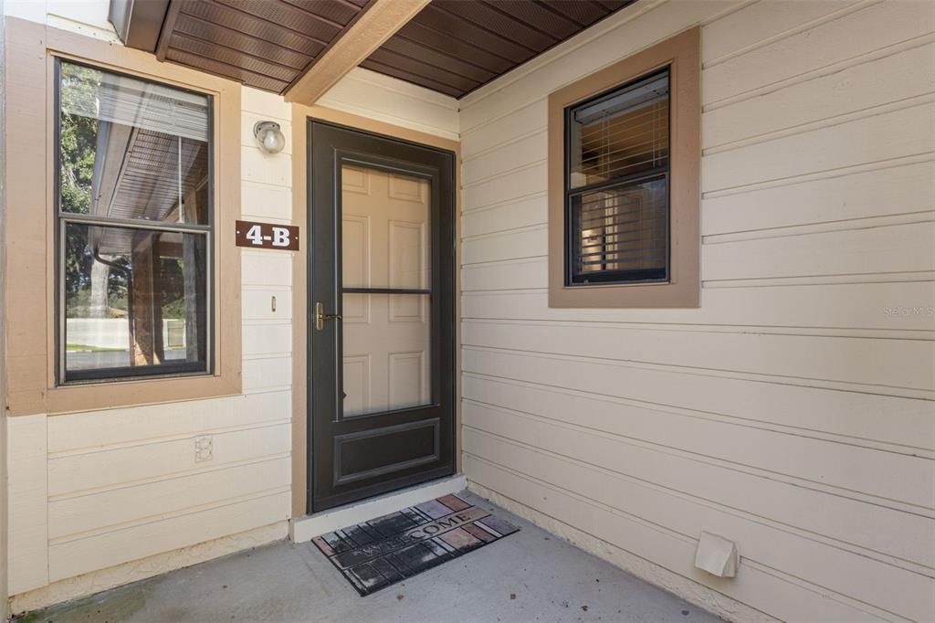 For Sale: $175,000 (2 beds, 2 baths, 1320 Square Feet)