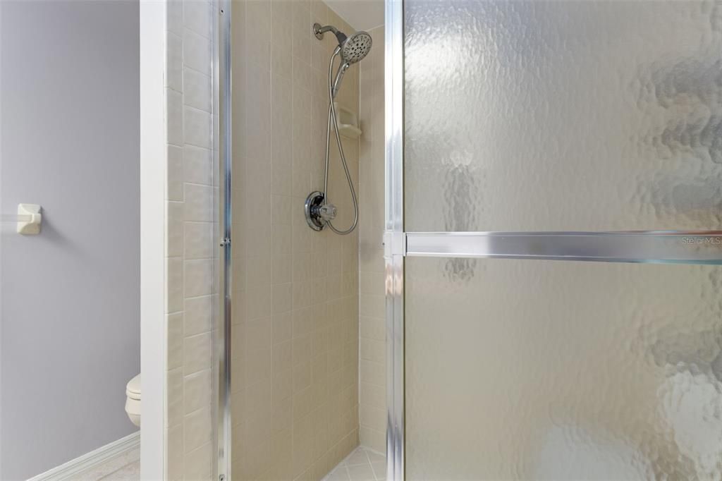 For Sale: $175,000 (2 beds, 2 baths, 1320 Square Feet)