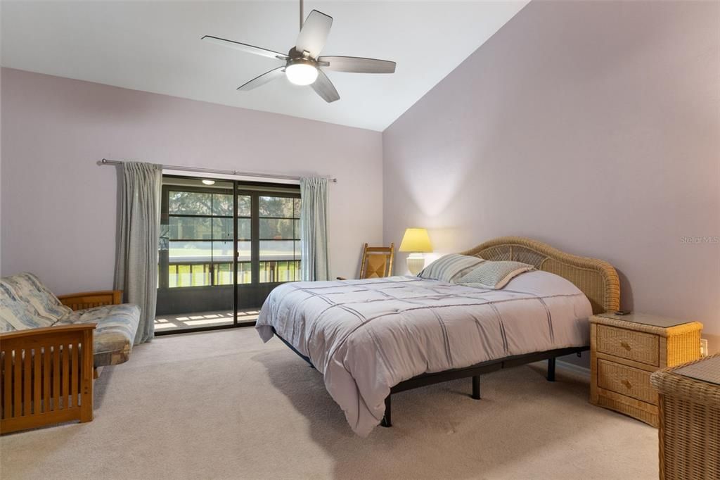 For Sale: $175,000 (2 beds, 2 baths, 1320 Square Feet)