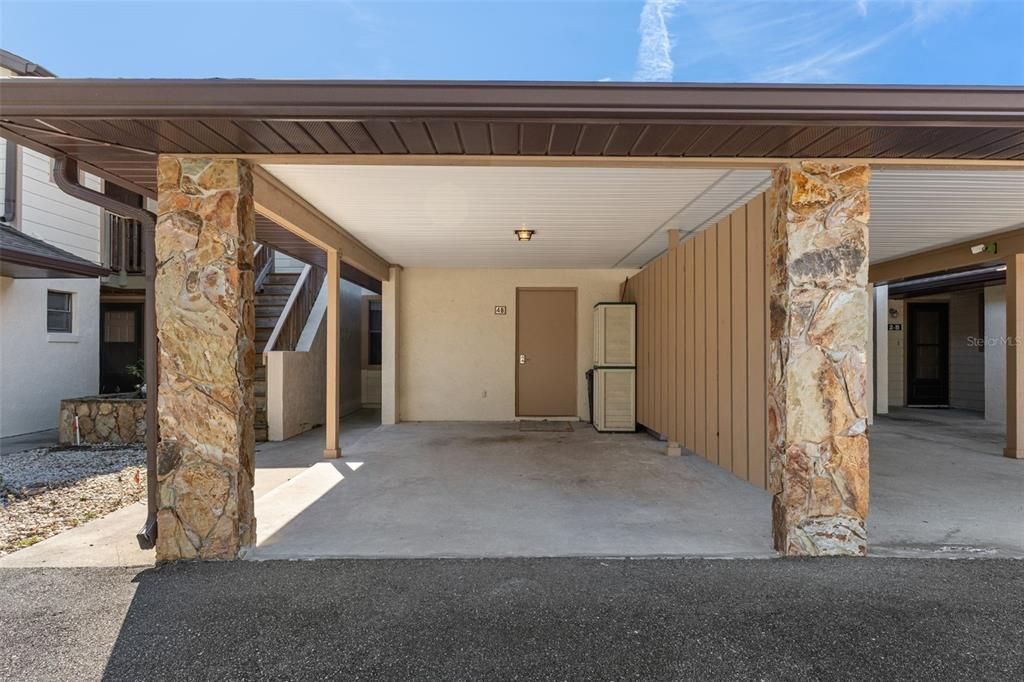 For Sale: $175,000 (2 beds, 2 baths, 1320 Square Feet)