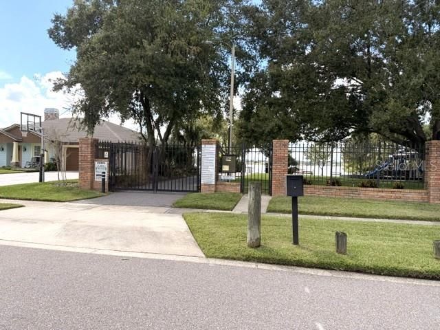 En Venta: $564,900 (3 camas, 2 baños, 1824 Pies cuadrados)