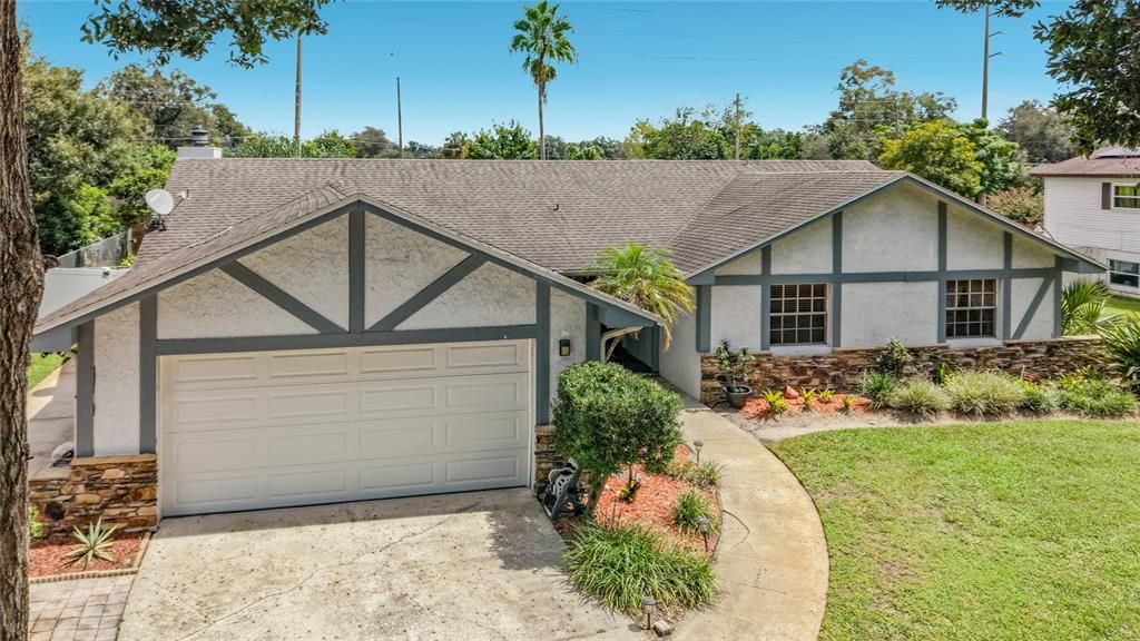 En Venta: $564,900 (3 camas, 2 baños, 1824 Pies cuadrados)