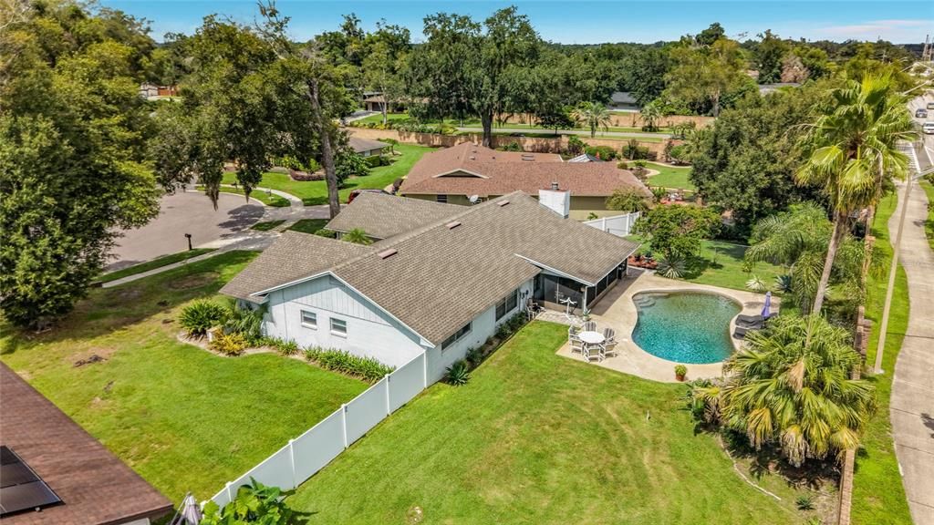 En Venta: $564,900 (3 camas, 2 baños, 1824 Pies cuadrados)