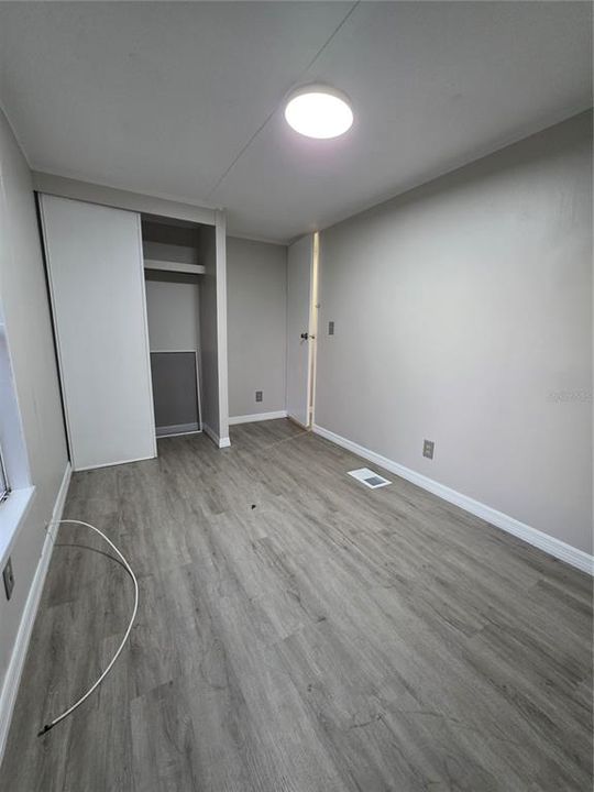 В аренду: $1,700 (4 спален, 3 ванн, 924 Квадратных фут)