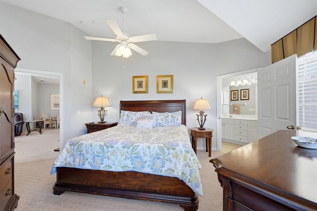 For Sale: $329,000 (3 beds, 2 baths, 1650 Square Feet)