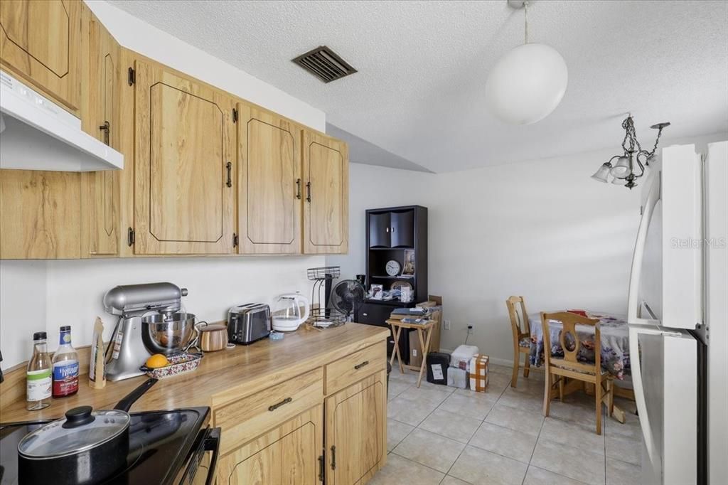 For Sale: $325,900 (4 beds, 0 baths, 1704 Square Feet)