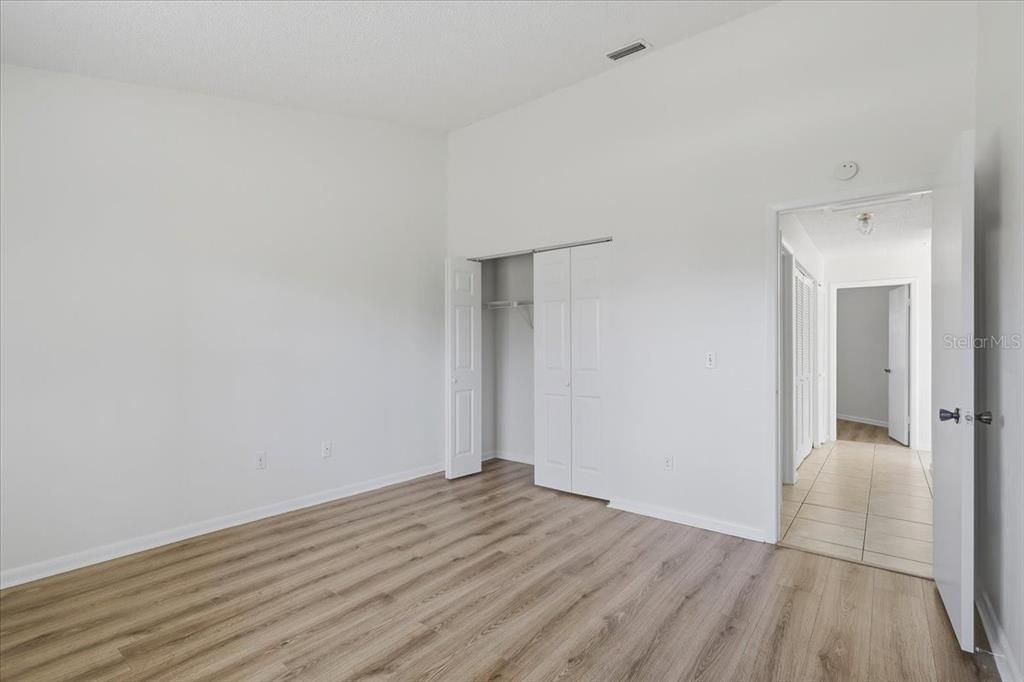 For Sale: $325,900 (4 beds, 0 baths, 1704 Square Feet)
