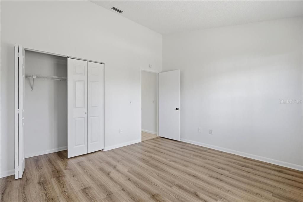 For Sale: $325,900 (4 beds, 0 baths, 1704 Square Feet)