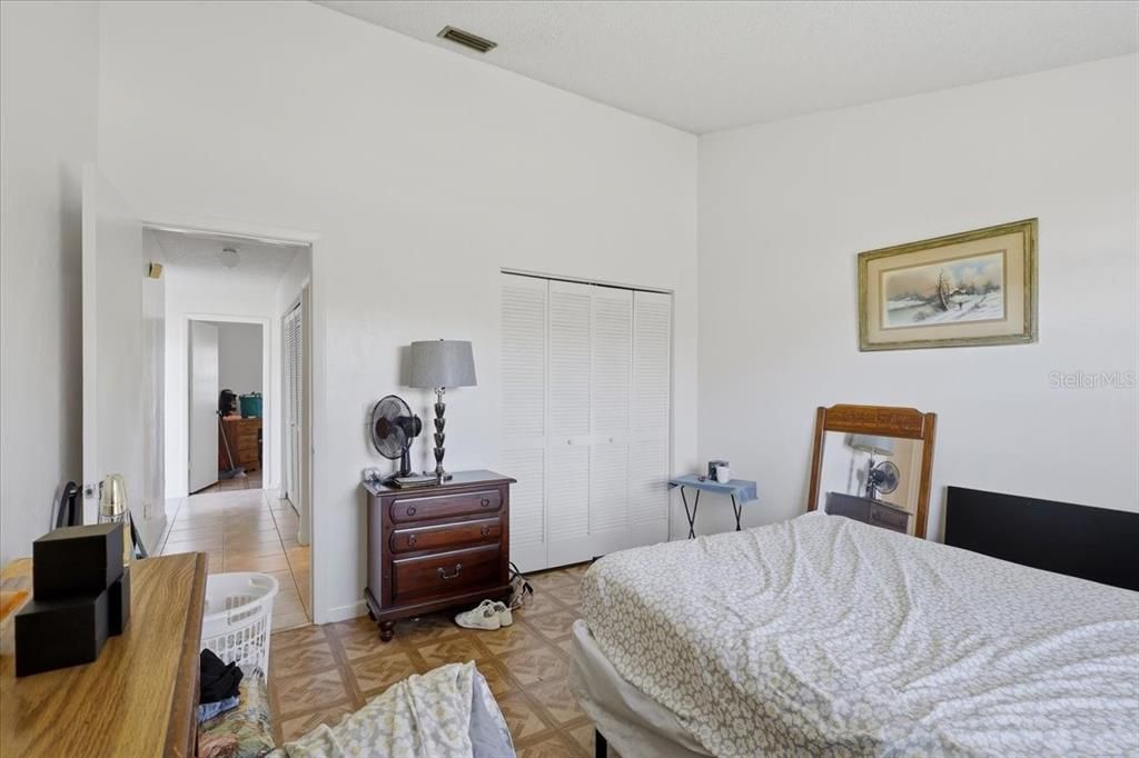 For Sale: $325,900 (4 beds, 0 baths, 1704 Square Feet)