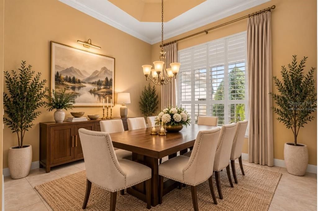 En Venta: $949,900 (3 camas, 2 baños, 2680 Pies cuadrados)