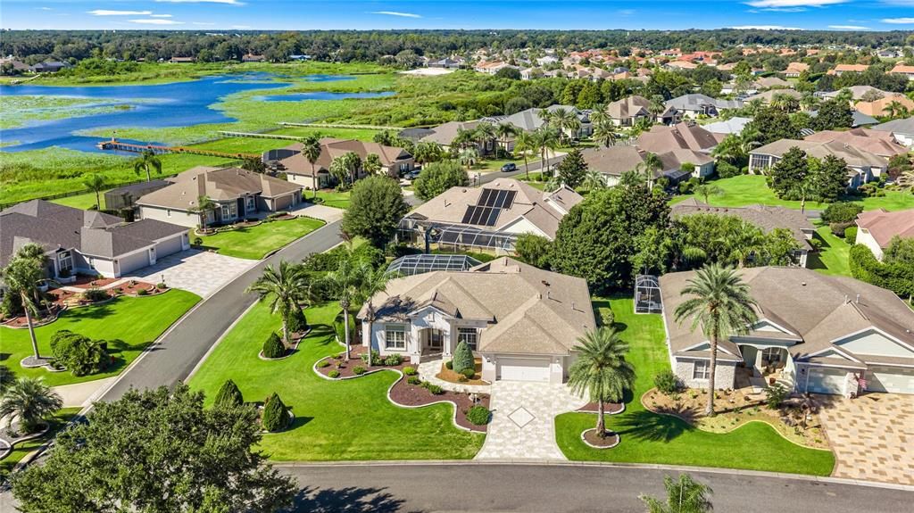En Venta: $949,900 (3 camas, 2 baños, 2680 Pies cuadrados)