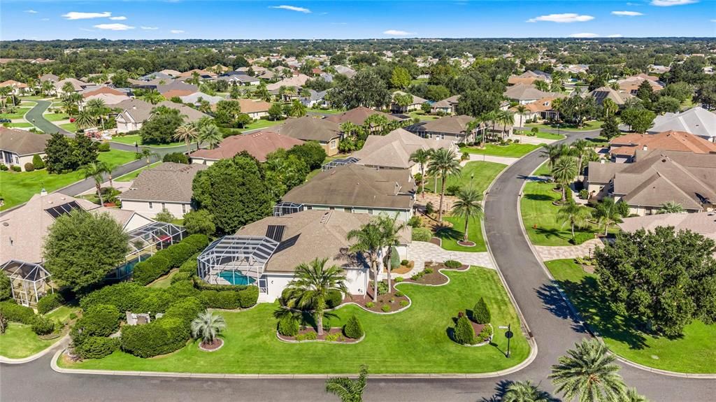 En Venta: $949,900 (3 camas, 2 baños, 2680 Pies cuadrados)