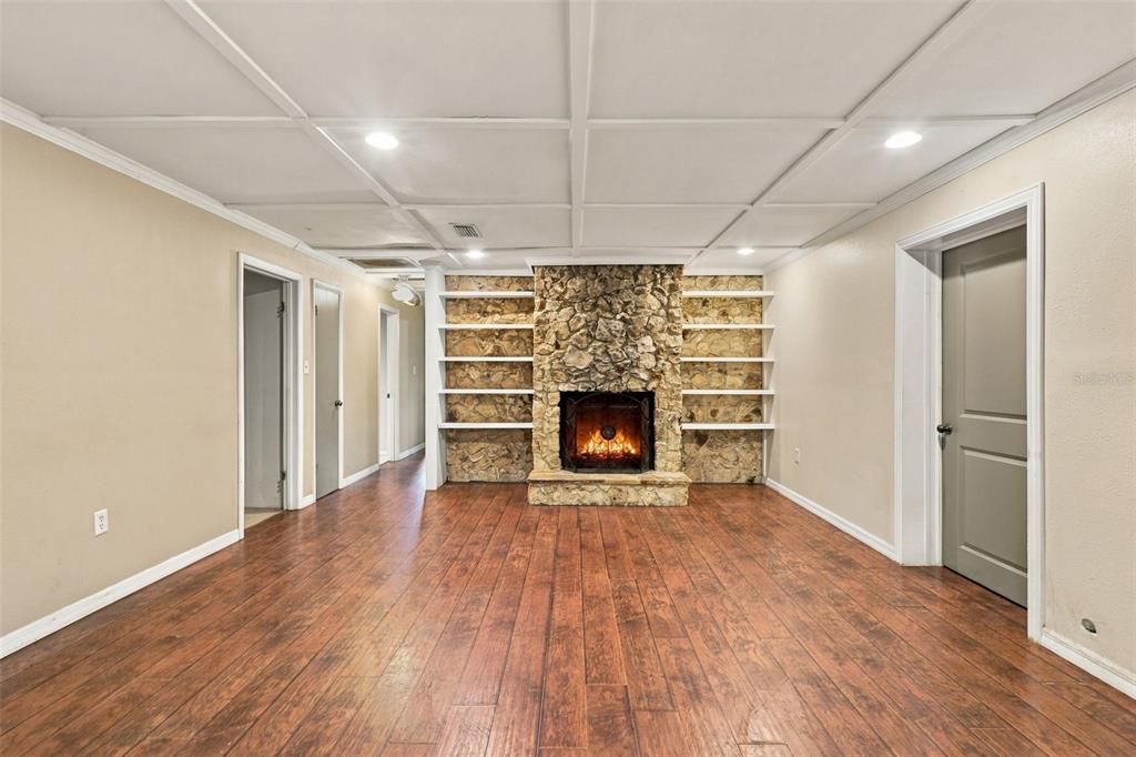 En Venta: $432,400 (3 camas, 2 baños, 2246 Pies cuadrados)