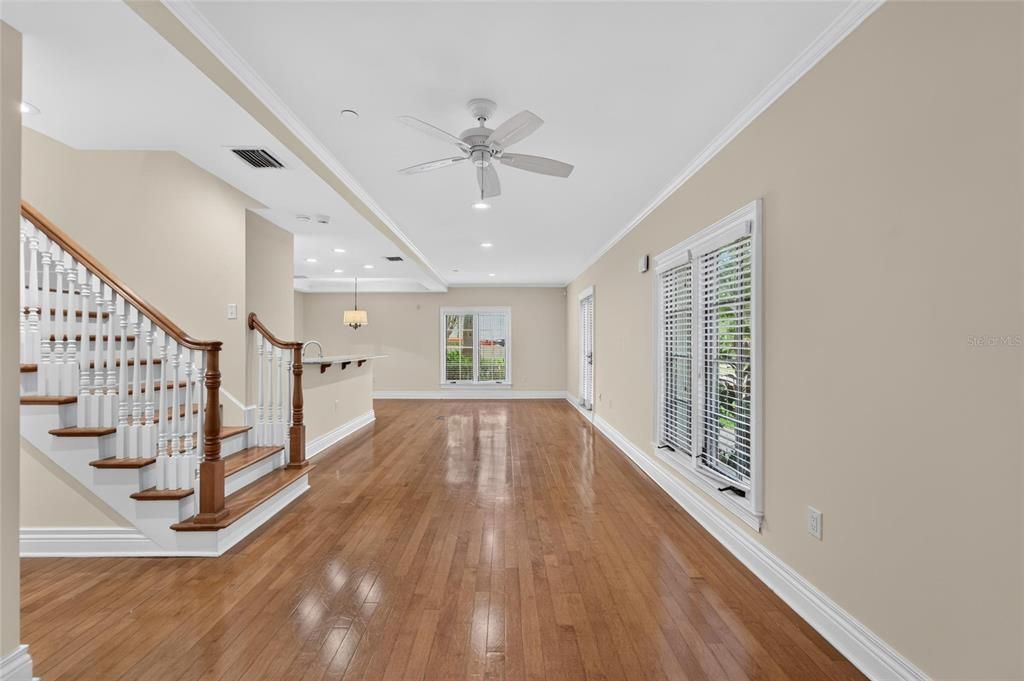 For Rent: $5,000 (3 beds, 3 baths, 1760 Square Feet)