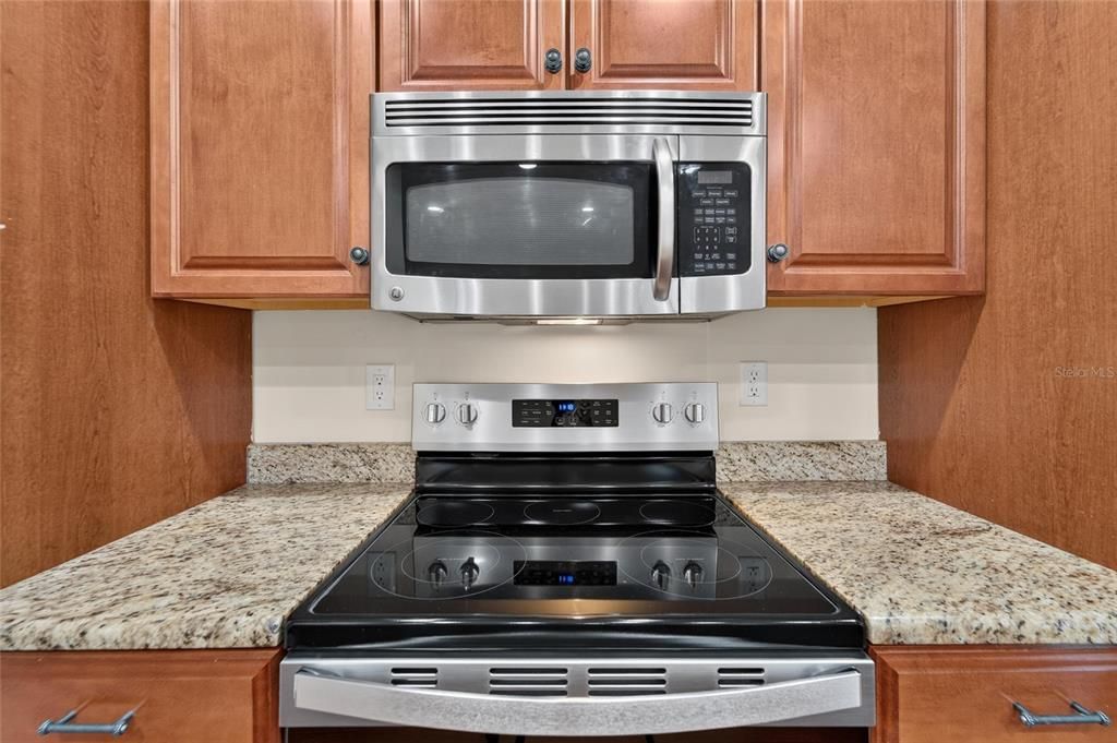 For Rent: $5,000 (3 beds, 3 baths, 1760 Square Feet)