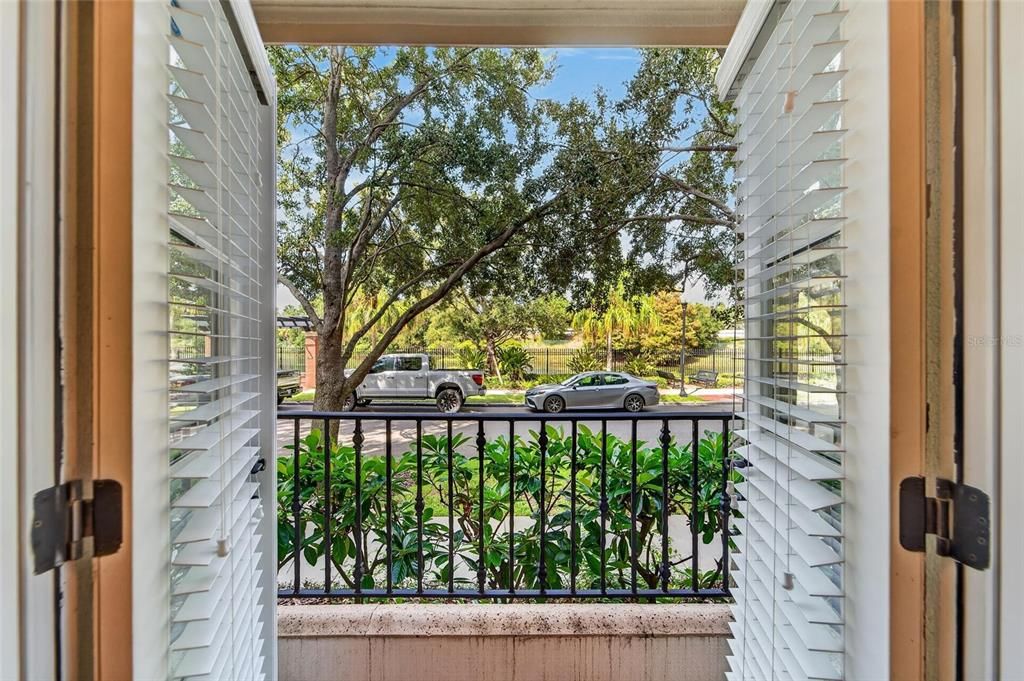For Rent: $5,000 (3 beds, 3 baths, 1760 Square Feet)