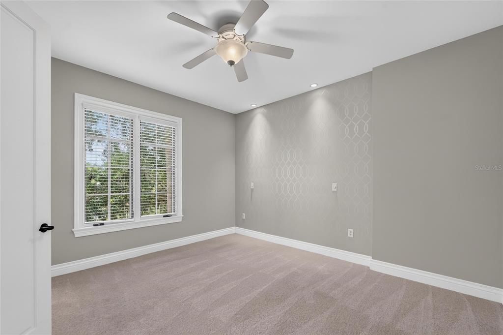 For Rent: $5,000 (3 beds, 3 baths, 1760 Square Feet)