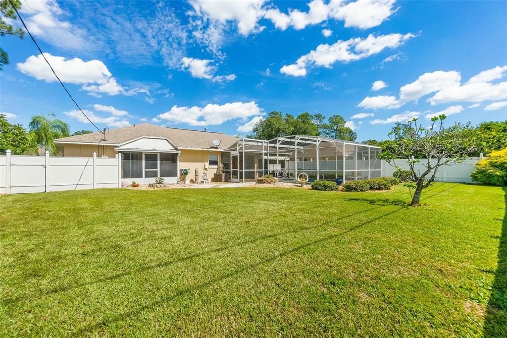 На продажу: $359,000 (3 спален, 2 ванн, 1413 Квадратных фут)