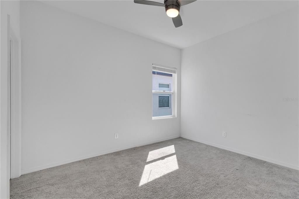 For Sale: $355,000 (3 beds, 2 baths, 1755 Square Feet)