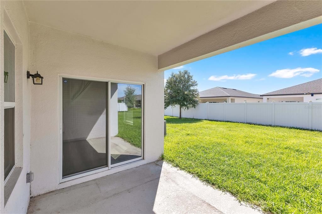 For Sale: $355,000 (3 beds, 2 baths, 1755 Square Feet)