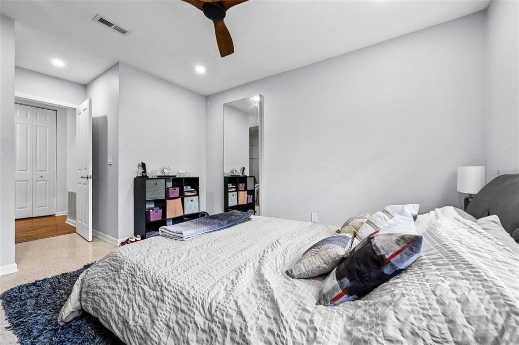 В аренду: $3,200 (4 спален, 2 ванн, 2112 Квадратных фут)
