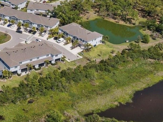 На продажу: $399,900 (3 спален, 2 ванн, 1819 Квадратных фут)