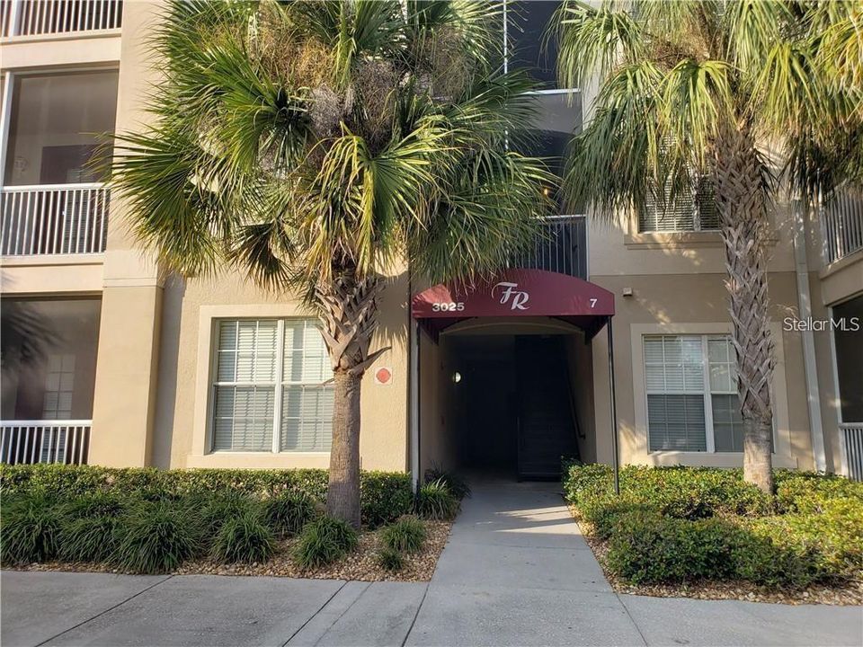 For Rent: $1,900 (3 beds, 2 baths, 1495 Square Feet)