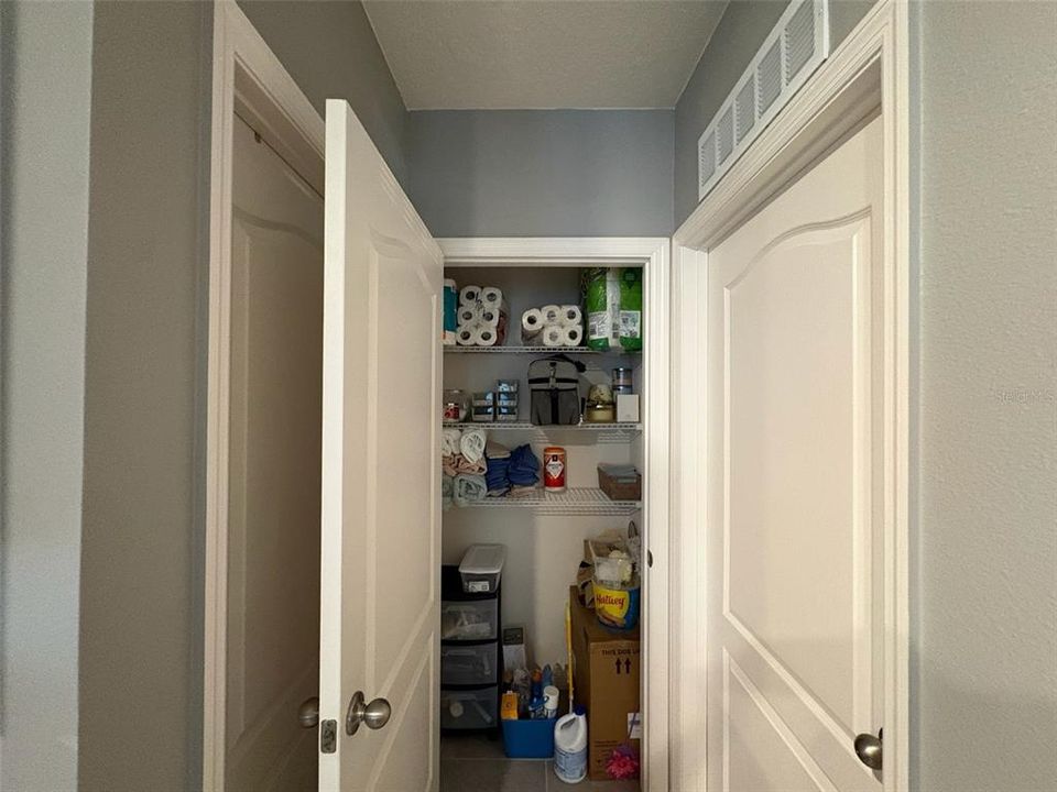 For Sale: $390,000 (5 beds, 3 baths, 2448 Square Feet)