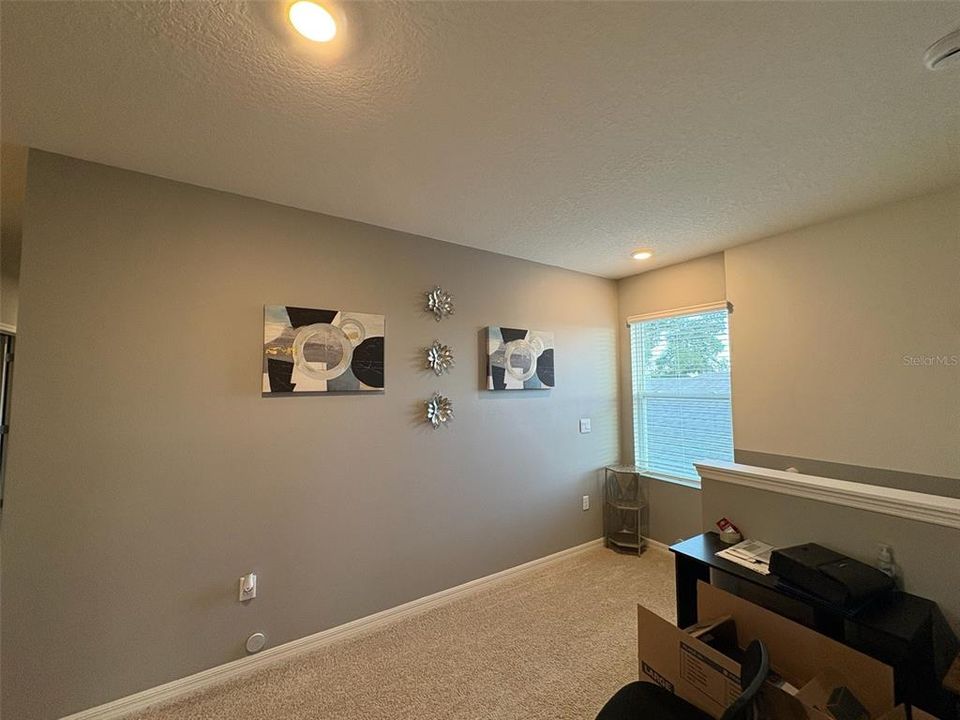 For Sale: $390,000 (5 beds, 3 baths, 2448 Square Feet)