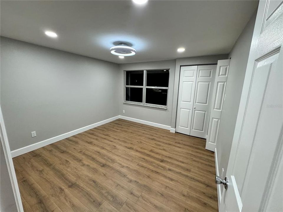 For Rent: $2,000 (2 beds, 1 baths, 1500 Square Feet)