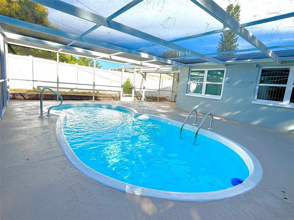 En Venta: $289,900 (3 camas, 2 baños, 1100 Pies cuadrados)