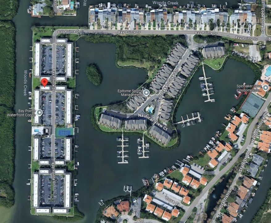 For Sale: $195,000 (1 beds, 1 baths, 827 Square Feet)