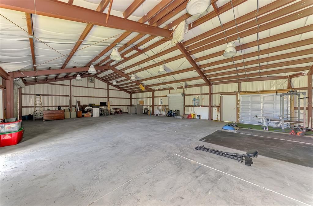 For Sale: $399,900 (3 beds, 2 baths, 1281 Square Feet)